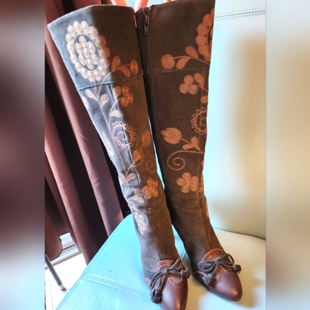 SAM EDELMAN Victorian Embroidery Suede Leather Zip BOW Ties Knee Boots 8.5 EUC - Picture 6 of 16